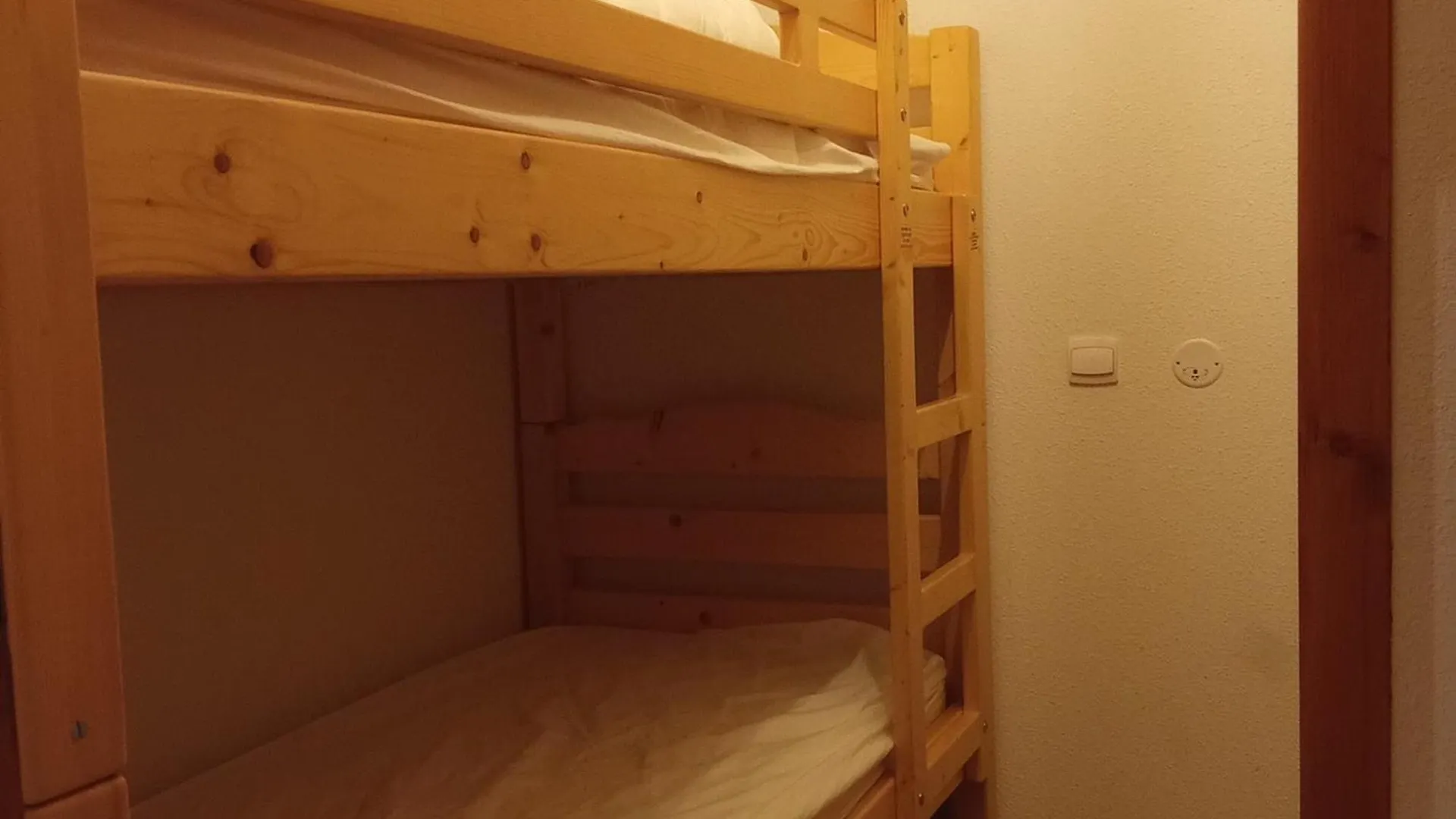 Studio Cabine Cosy, Balcon & Parking, 05250 La Joue Du Loup - Fr-1-504-256 Le Devoluy Apartment